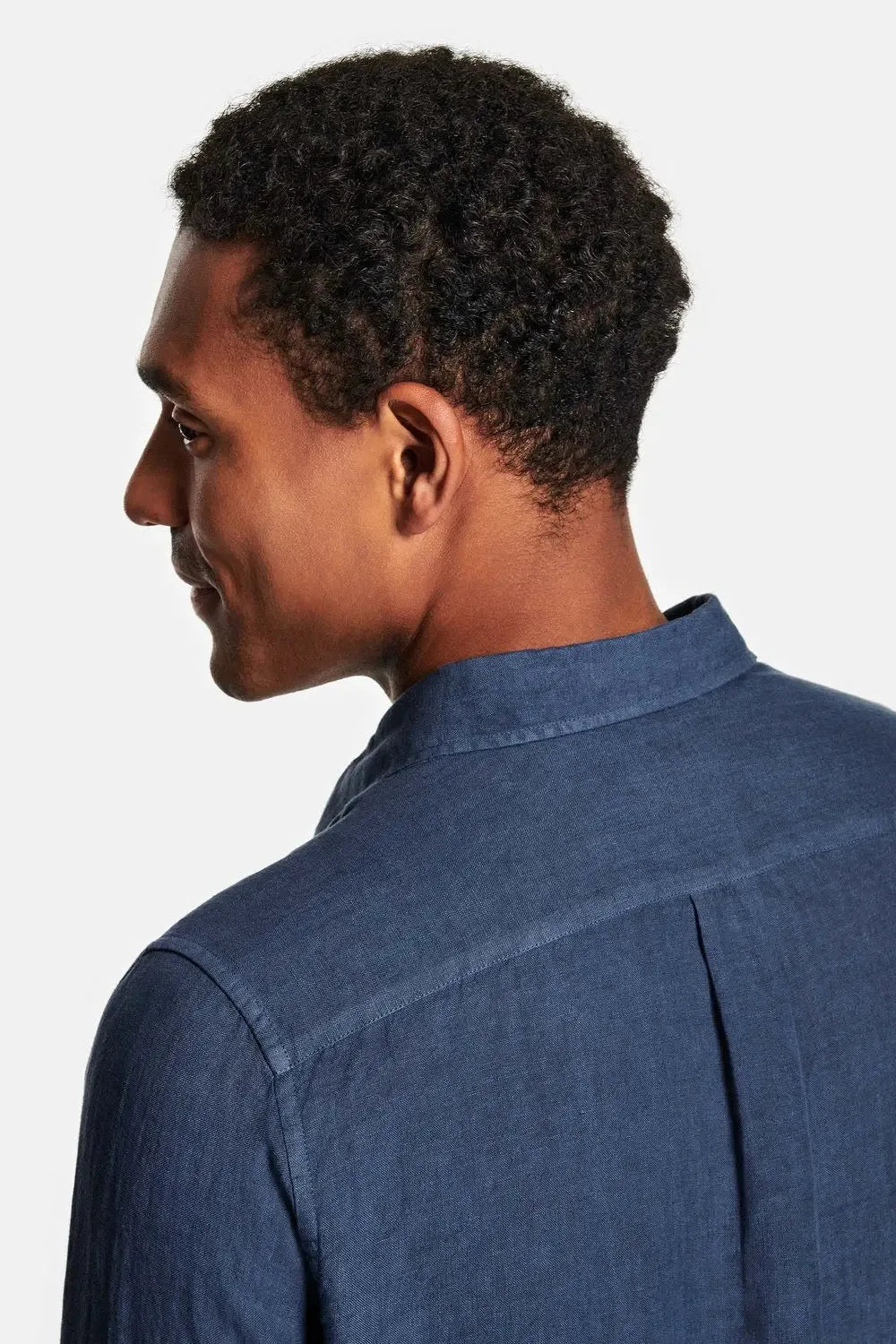Men's Linen Regular-Fit Long Sleeve Shirt image 19
